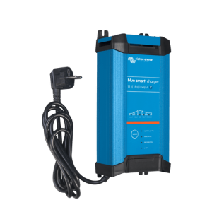 Victron Blue Smart IP22 Charger 12/15 + DC Connector