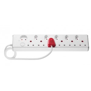 Switched 12-way High Surge Multiplug 0.5m - White